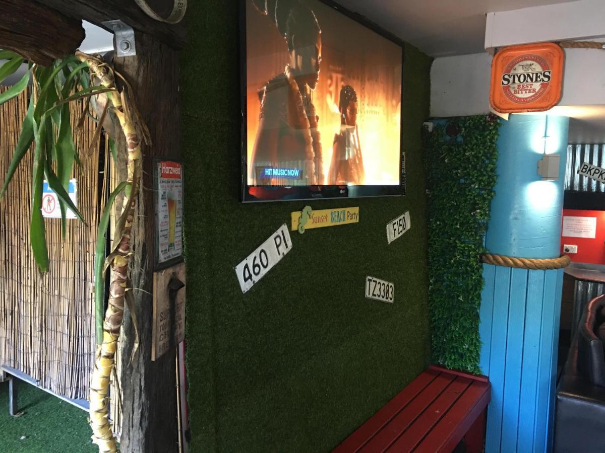 Хостел Grafton Backpackers Окленд Экстерьер фото