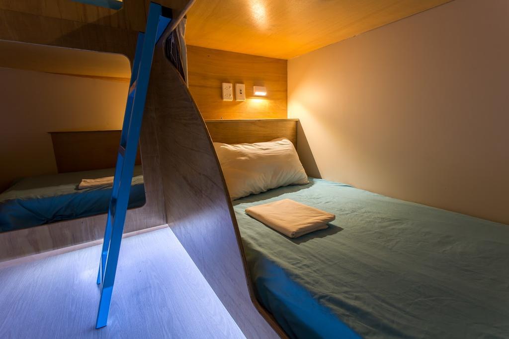 Хостел Grafton Backpackers Окленд Экстерьер фото