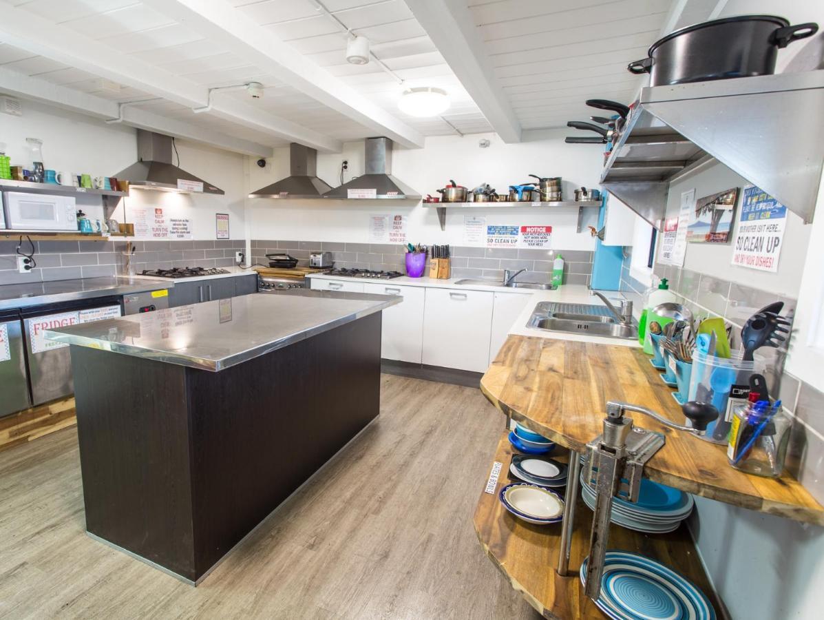 Хостел Grafton Backpackers Окленд Экстерьер фото